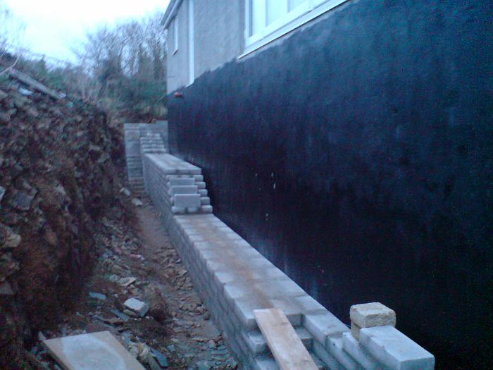 15 Retaining Wall & Cess Tank (30)